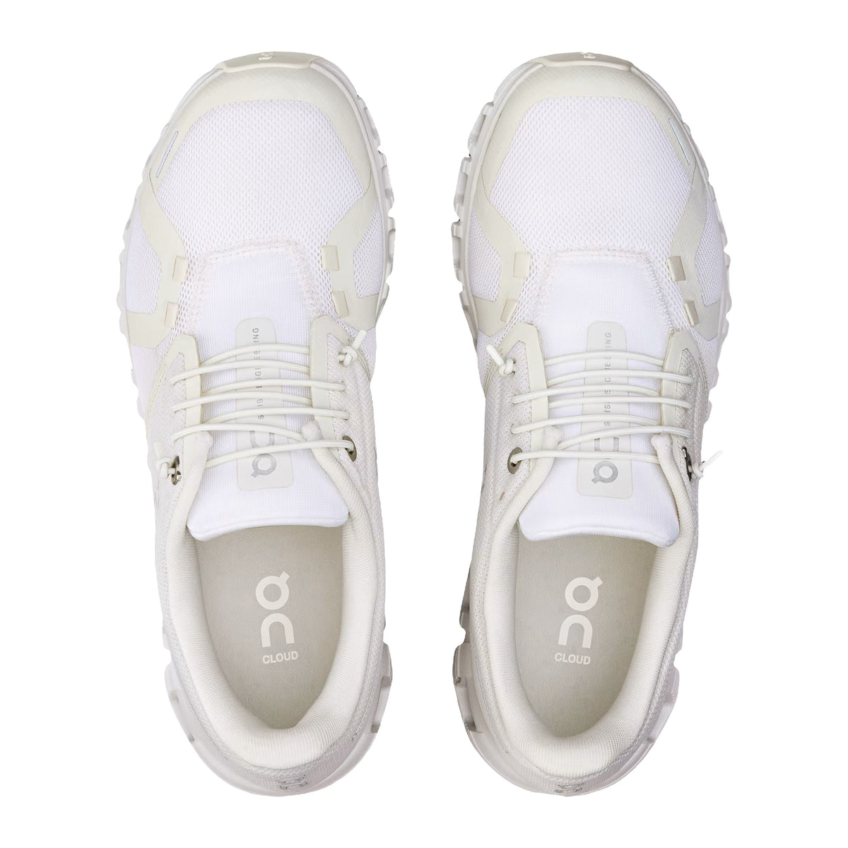 Sneakers On Running Cloud 6, vista 3