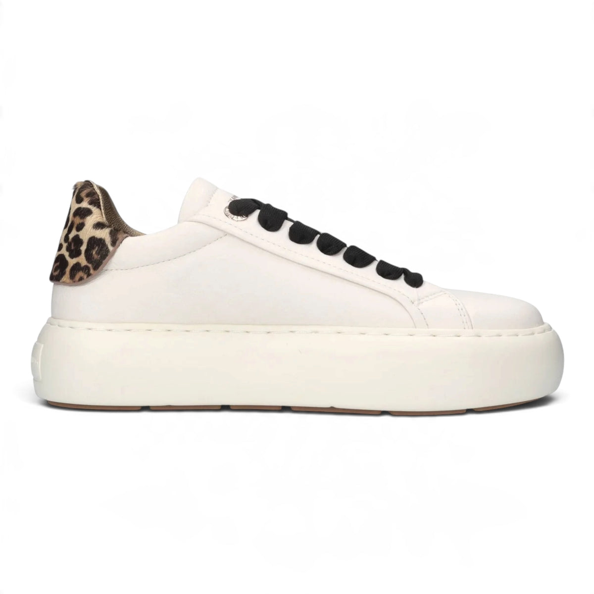 Soho Woman White Mac Sand
